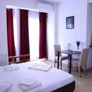 https://taxi-hostel.bucharesthotelsnow.com